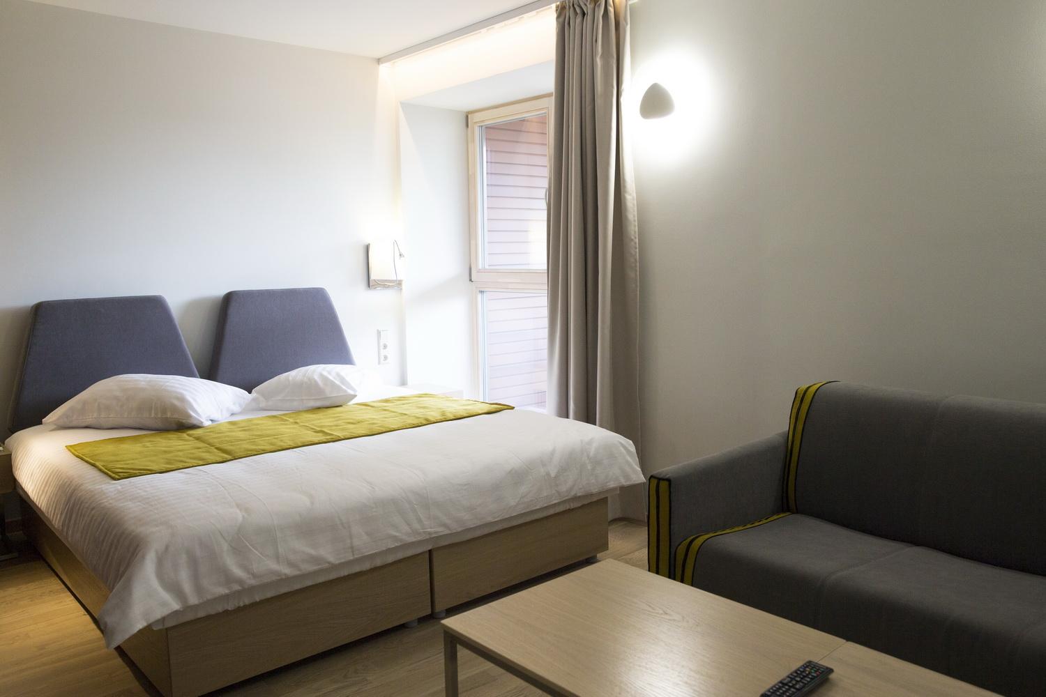 Mana Suites & Sea Паланга Екстериор снимка
